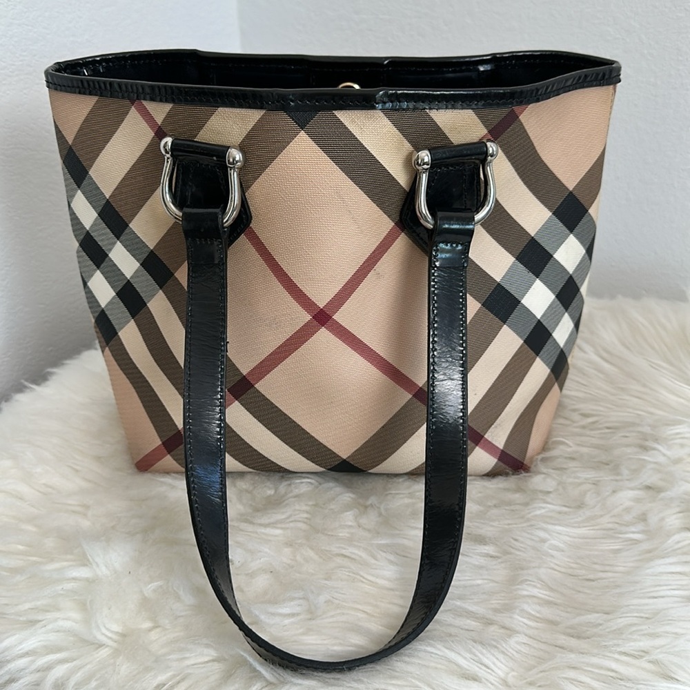 💯 Authentic Burberry Tote Bag🍀 - Picture 14 of 16